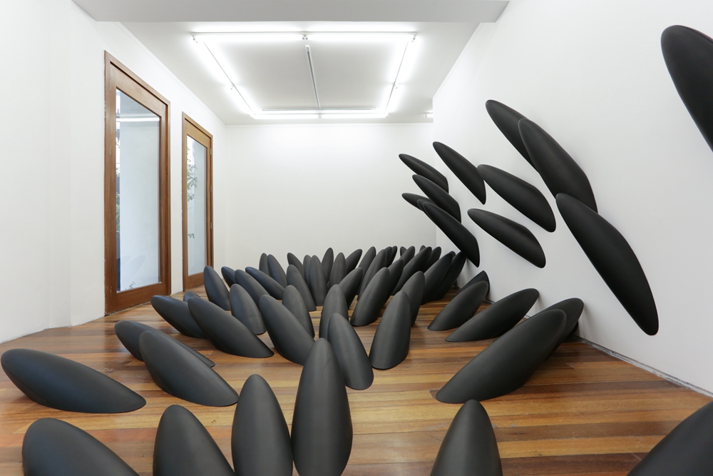 枯山水 — 展厅全景