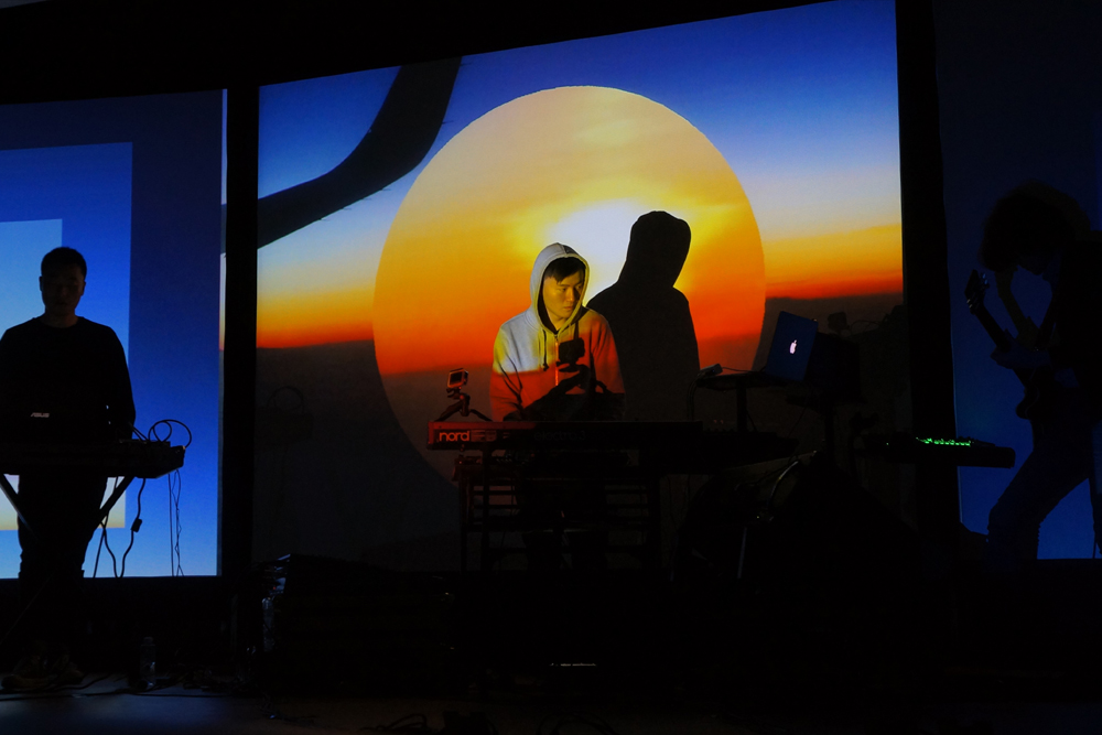 InterSpace — 日落叙事段落