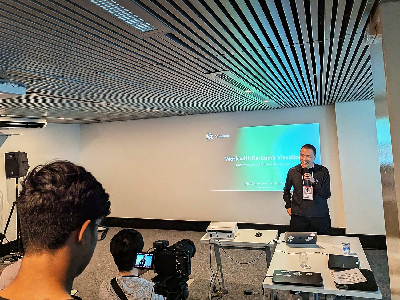FOSS4G 2024 贝伦大会・演讲现场（开场幻灯片）